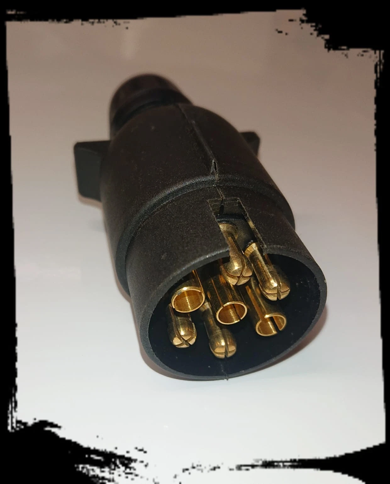 12N 7 Pin Plastic Trailer Plug for Lights on Caravan Horse Box Boat 12 Volt UK